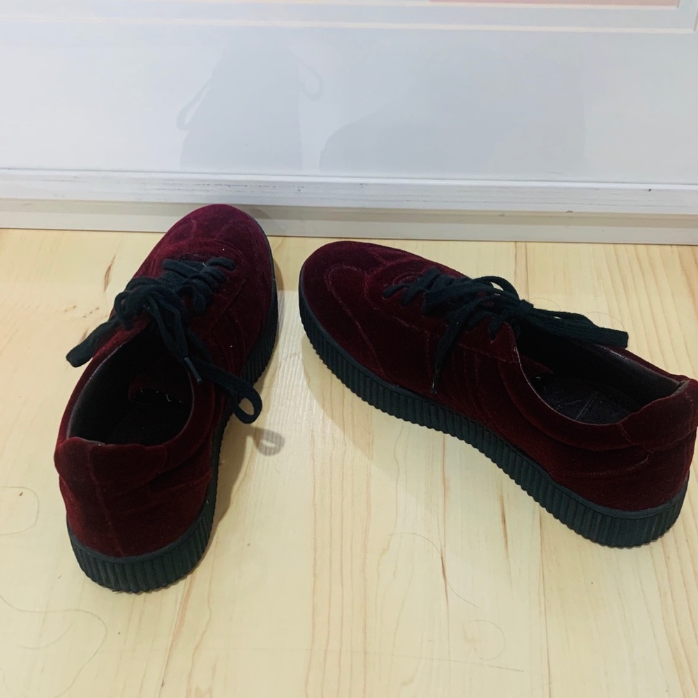 Velvet sneakers